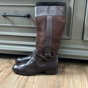 Leather Boots Sz 6M. Very good used condition.